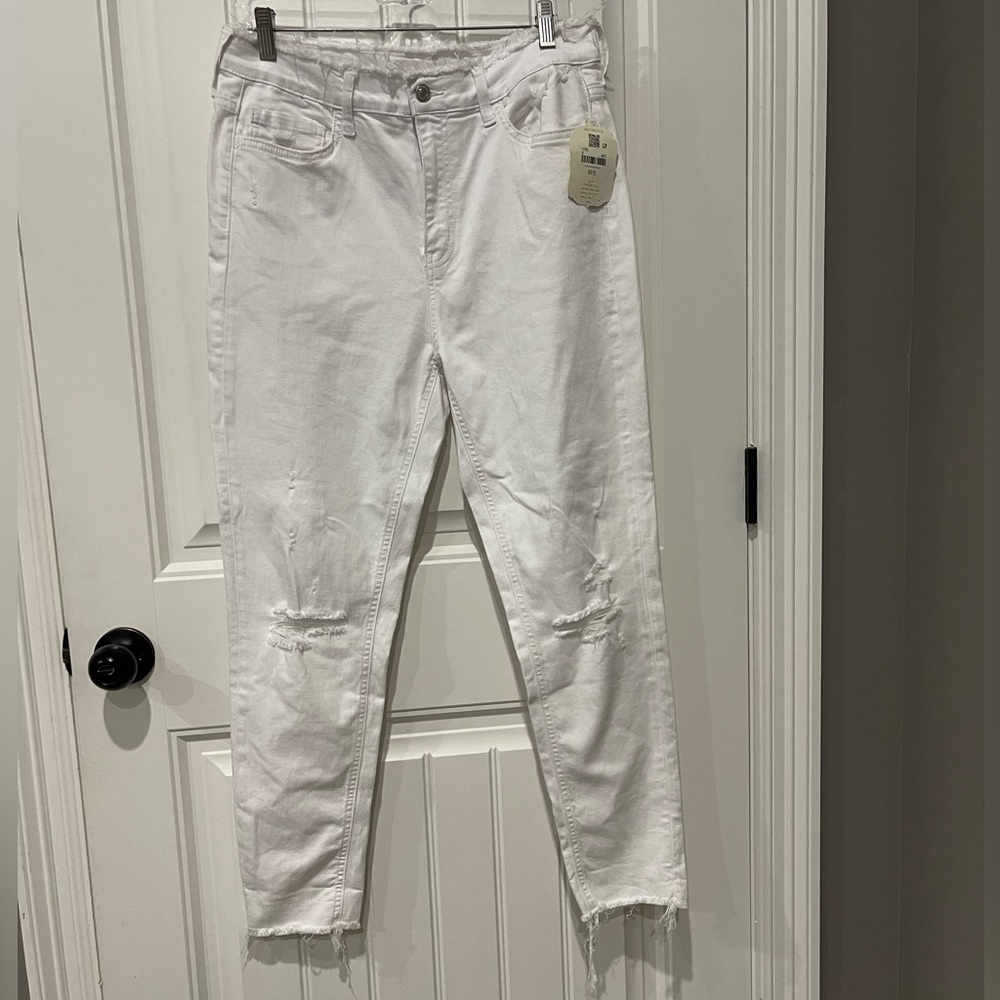 ✨✨ Alter’d State White Pants ✨✨